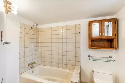 Bath - 7444 Tranquil Dr, Tujunga, CA 91042 photo 2 of 2