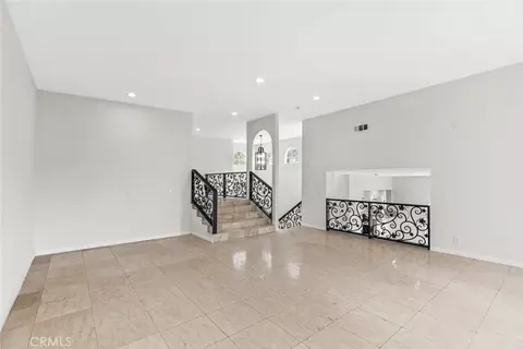 Living - 631 Caleb St, Glendale, CA 91202 photo 3 of 13