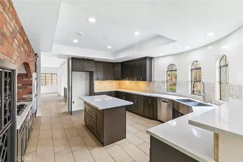 Kitchen - 631 Caleb St, Glendale, CA 91202 photo 1 of 7
