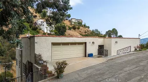 Exterior - 631 Caleb St, Glendale, CA 91202 photo 1 of 7