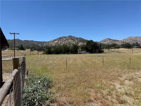 0 Jeffery Rd, Tehachapi, CA 93561 photo 4