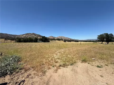 0 Jeffery Rd, Tehachapi, CA 93561 photo 3