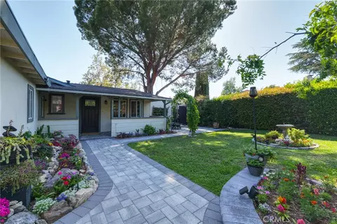 Exterior - 3722 3rd, Glendale, CA 91214 photo 4 of 13