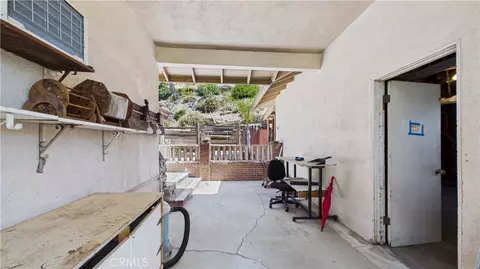 Exterior - 11246 Denivelle Pl, Tujunga, CA 91042 photo 18 of 19