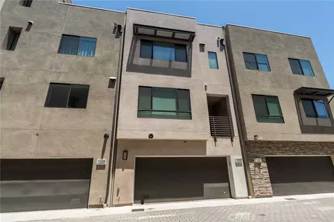13107 W Lumina Way, Valley Glen, CA 91401