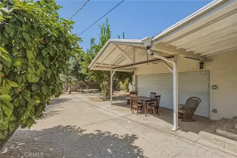 Exterior - 3170 E Orange Grv, Pasadena, CA 91107 photo 14 of 22
