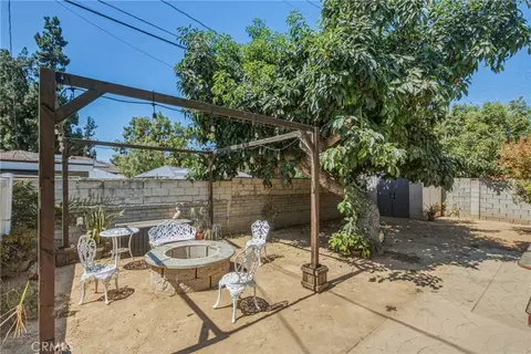 Exterior - 3170 E Orange Grv, Pasadena, CA 91107 photo 17 of 22