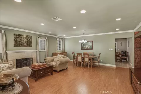 Living - 3170 E Orange Grv, Pasadena, CA 91107 photo 1 of 8