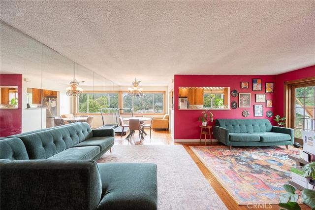 2260 N Cahuenga # 507, Los Angeles, CA 90068