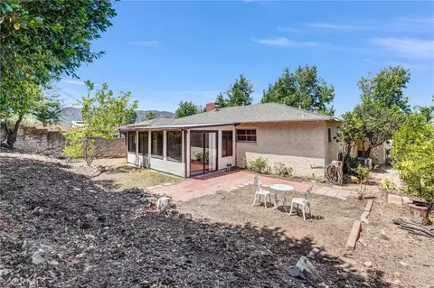 Exterior - 9818 Creemore Dr, Tujunga, CA 91042 photo 7 of 8