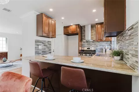 Kitchen - 444 Myrtle St #4, Glendale, CA 91203 photo 3 of 3