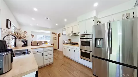 Kitchen - 11014 Tinker Ave, Tujunga, CA 91042 photo 3 of 3