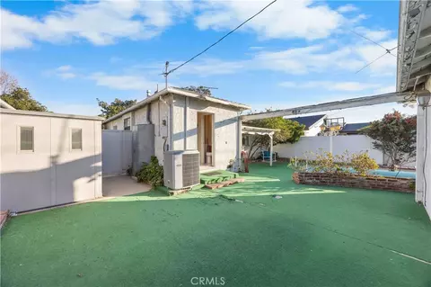 Exterior - 1207 Graynold, Glendale, CA 91202 photo 6 of 13