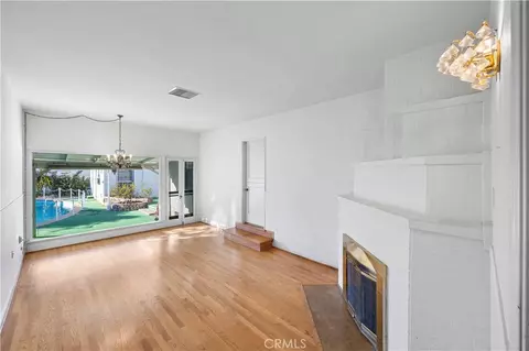 Living - 1207 Graynold, Glendale, CA 91202 photo 5 of 7