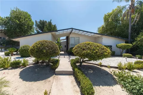 16594 Knollwood Dr, Granada Hills, CA 91344