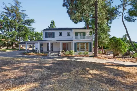 Exterior - 6604 Valmont St, Tujunga, CA 91042 photo 6 of 16