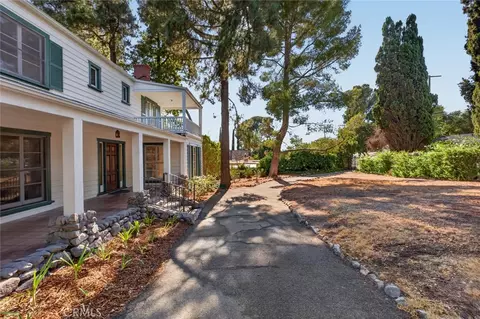Exterior - 6604 Valmont St, Tujunga, CA 91042 photo 10 of 16