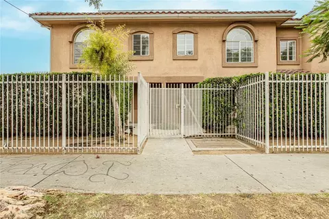 15044 Nordhoff St #8, North Hills, CA 91343
