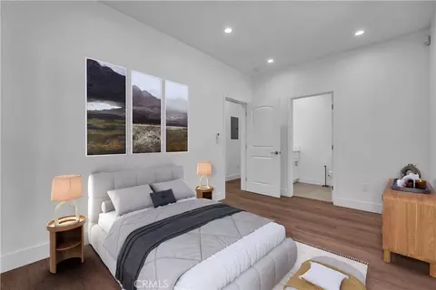 Bedroom - 828 E Fairmount Rd, Burbank, CA 91501 photo 3 of 4