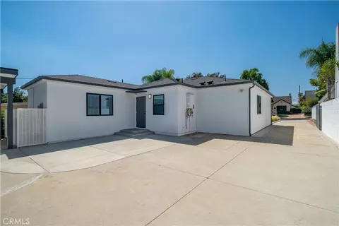 Exterior - 828 E Fairmount Rd, Burbank, CA 91501 photo 2 of 5