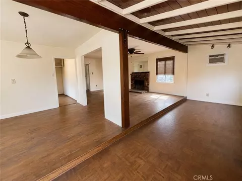 10558 Las Lunitas Ave, Tujunga, CA 91042 photo 4