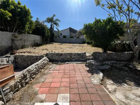 10558 Las Lunitas Ave, Tujunga, CA 91042 photo 5