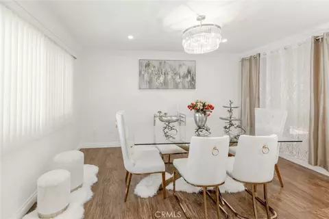 Dining - 11801 Thunderbird Ave, Porter Ranch, CA 91326 photo 1 of 2
