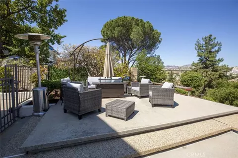 Exterior - 11801 Thunderbird Ave, Porter Ranch, CA 91326 photo 10 of 17