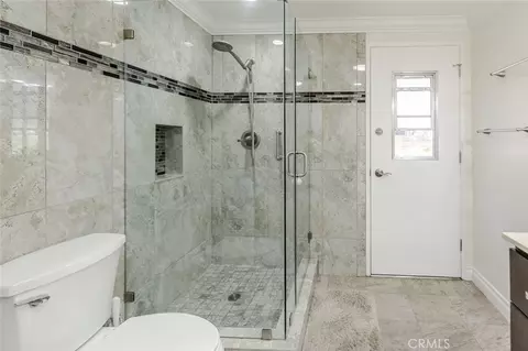 Bath - 11801 Thunderbird Ave, Porter Ranch, CA 91326 photo 3 of 6