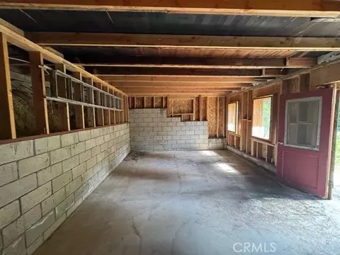 435 Blue Jay Cyn, Blue Jay, CA 92317 photo 2