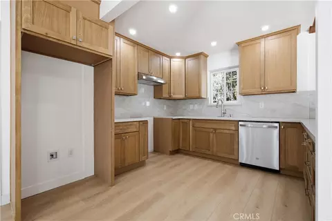 Kitchen - 11215 Lull, Sun Valley, CA 91352 photo 1 of 3