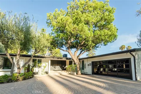 16740 Knollwood, Granada Hills, CA 91344