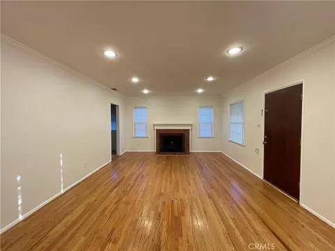 Living - 140 N Berkeley, Pasadena, CA 91107 photo 2 of 5