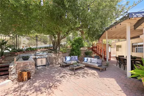 Exterior - 10842 Owens, Tujunga, CA 91042 photo 5 of 30