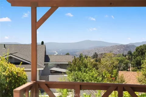 Exterior - 10842 Owens, Tujunga, CA 91042 photo 9 of 30