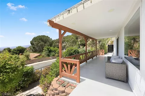 Exterior - 10842 Owens, Tujunga, CA 91042 photo 13 of 30