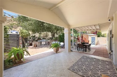 Exterior - 10842 Owens, Tujunga, CA 91042 photo 15 of 30