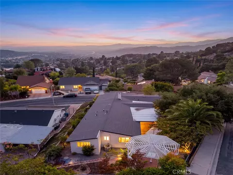 View/Area - 10842 Owens, Tujunga, CA 91042 photo 2 of 3