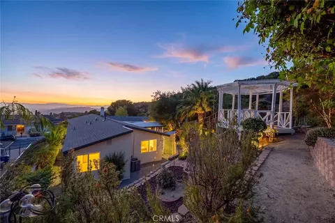 Exterior - 10842 Owens, Tujunga, CA 91042 photo 27 of 30
