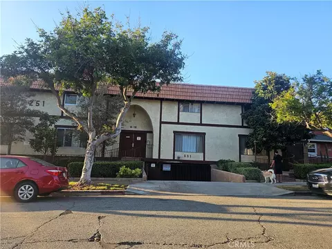 251 W Dryden St #5, Glendale, CA 91202