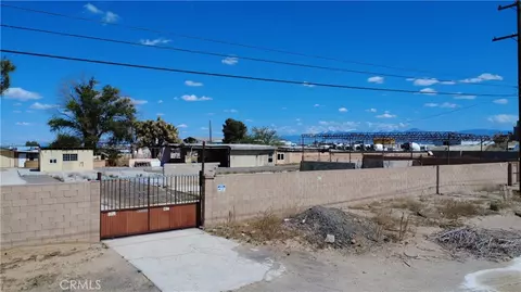 42336 5th St E, Lancaster, CA 93535 photo 4