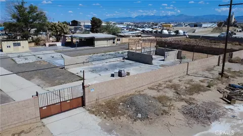 42336 5th St E, Lancaster, CA 93535 photo 3