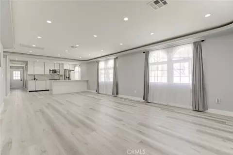 Living - 7565 Mcgroarty St, Tujunga, CA 91042 photo 3 of 6
