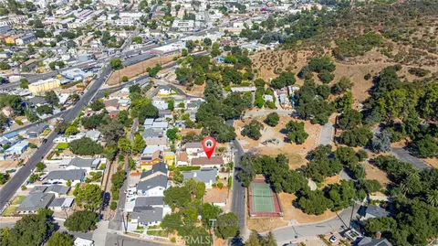 View/Area - 7565 Mcgroarty St, Tujunga, CA 91042 photo 4 of 4
