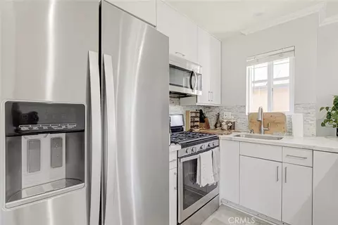 Kitchen - 7565 Mcgroarty St, Tujunga, CA 91042 photo 1 of 1