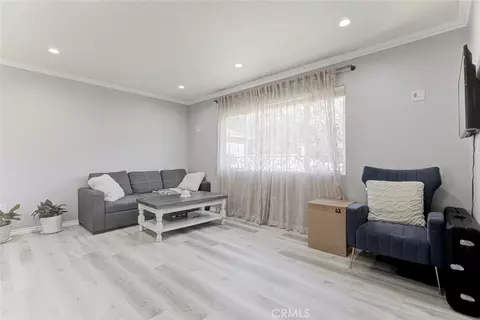 Living - 7565 Mcgroarty St, Tujunga, CA 91042 photo 6 of 6
