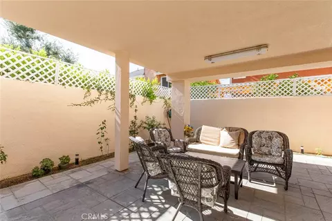 Exterior - 7565 Mcgroarty St, Tujunga, CA 91042 photo 11 of 13