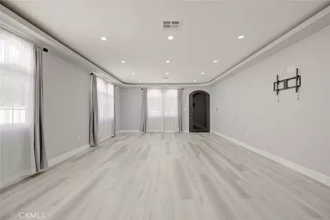 Living - 7565 Mcgroarty St, Tujunga, CA 91042 photo 1 of 6
