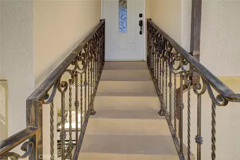 Entry Way - 7565 Mcgroarty St, Tujunga, CA 91042 photo 6 of 7