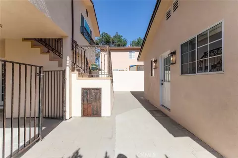Exterior - 7565 Mcgroarty St, Tujunga, CA 91042 photo 7 of 13